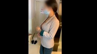 公子哥带美乳酒店小姐姐到摩铁开房打炮