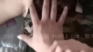 OL美人车内最高SEX！子宫痉挛！