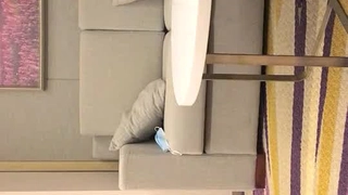 Ravens在宿舍里的狂野性爱机器冒险
