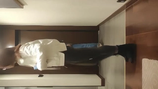 新鲜面孔的学生在热辣的性爱场景中被捆绑和支配