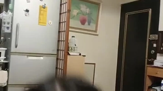 本土高职生小晴从背后掀裙子让男友直接用老二干进去