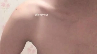 FC2PPV-3087076 奇跡の潮吹き現◯生ヒナタちゃん第6弾【夏の思い出ゲリラ潮吹き・中出しまくりの3日間（もうすぐ引退）4K 90分】